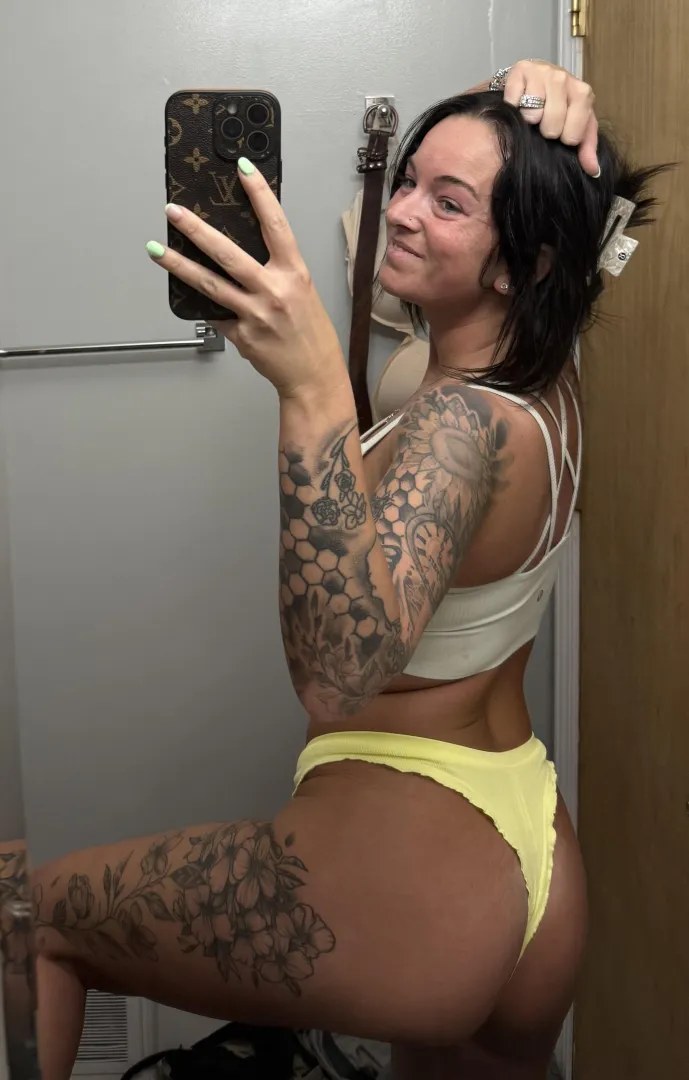 [selling] [us] new inventory ready to wear to make them dirty for you posted by Disastrous-Mail-3986