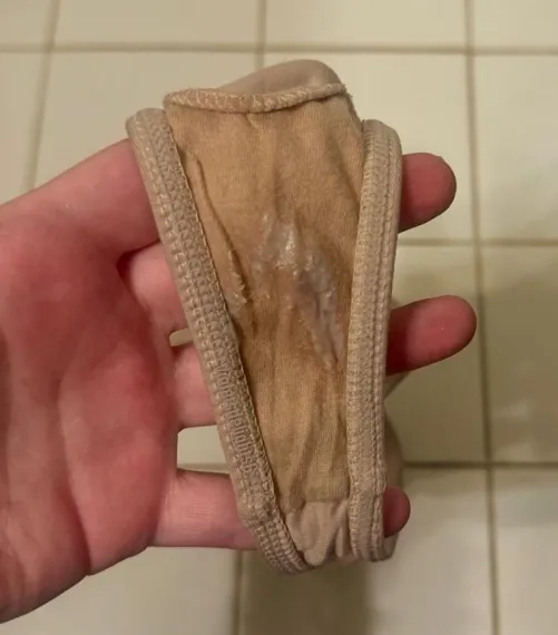 [selling] Wet and creamy pair available from after my workout today ;) by violetsdelights6