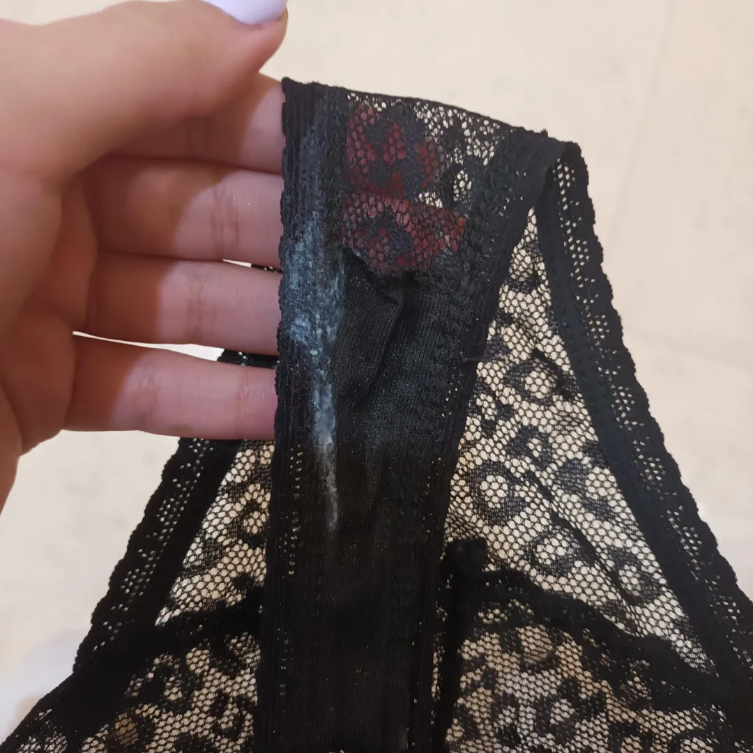 [Selling] Woke up with a surprise  from EU posted by Honest-Girlie43