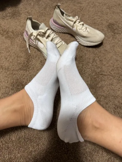 [Selling][US] Come get a sniff babe, those socks smell like heaven ❤️ by Silly-Asian-Kitty