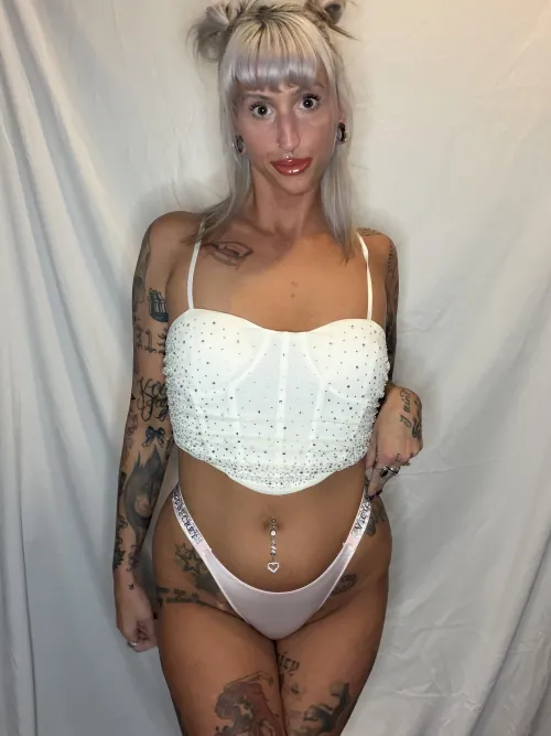 [selling][us] new VS shine strap inventory - short wait but worth it - free & discreet shipping - almost 200 pairs sold - 5 ⭐️ seller by EmilyArrowPleases