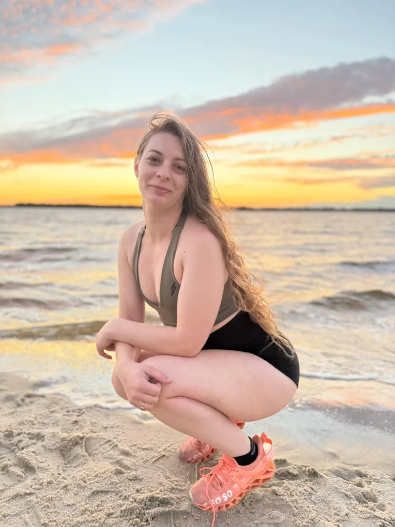 Sending my nudes to the first 99 people who say yes posted by daisyduffybabyxo