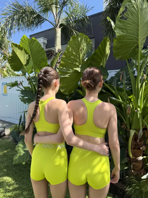 Sending nudes to every guy that upvts (our auto reply is on) just say yeah by CrystalVerse