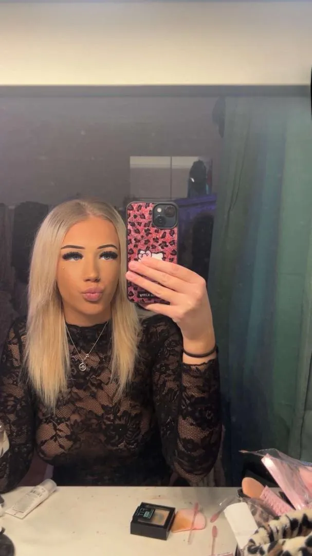 Ser jag bra ut för att vara 06a?  posted by nicolelarsson