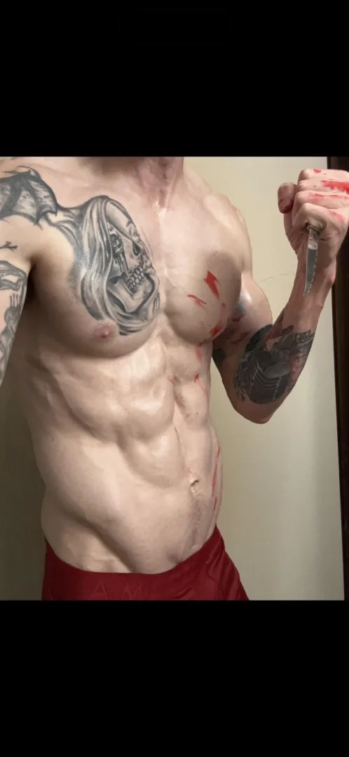 Serve me. posted by Drewxxx6