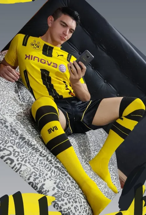 Serve me now by franfoot