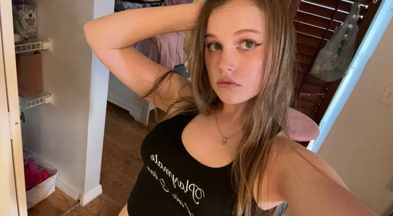 Serving calm, cute energy posted by OceanLyn