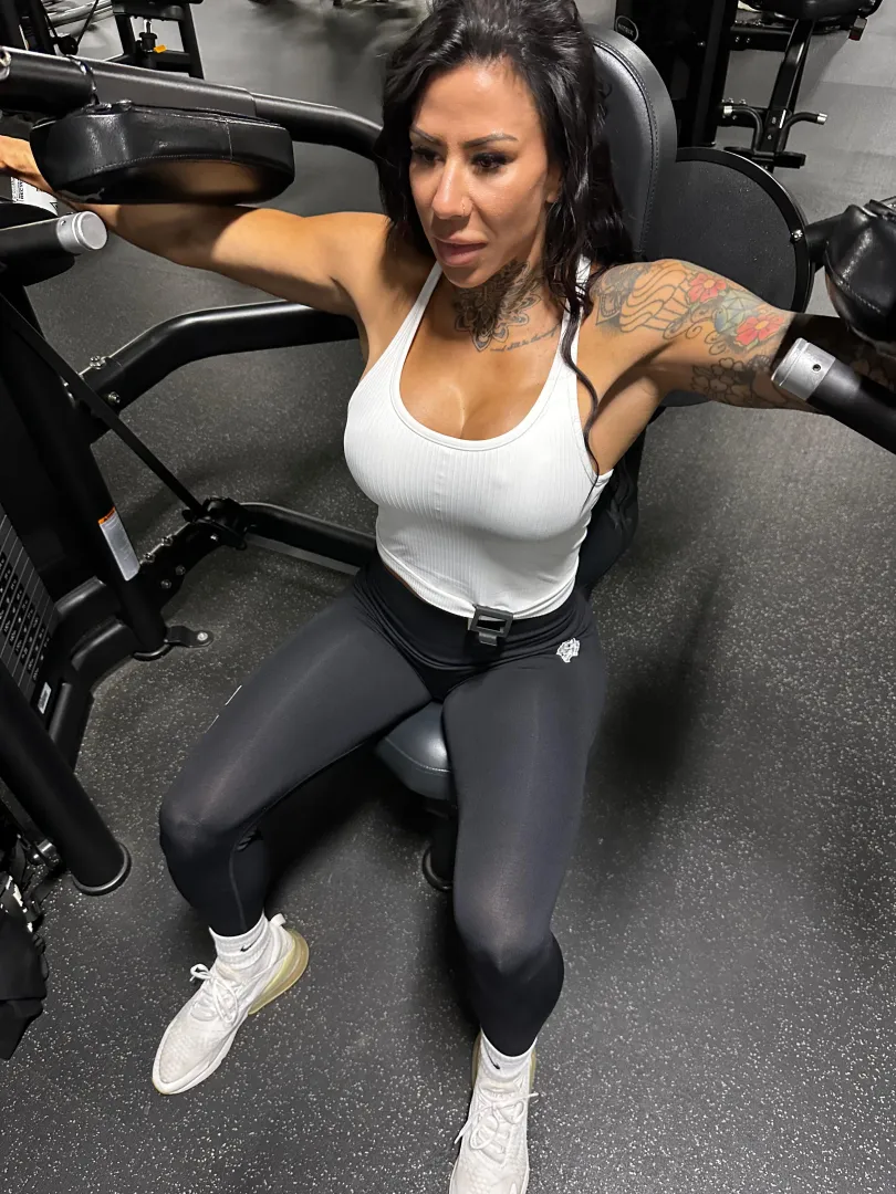 serving straight-up danger posted by gymgirlfriend