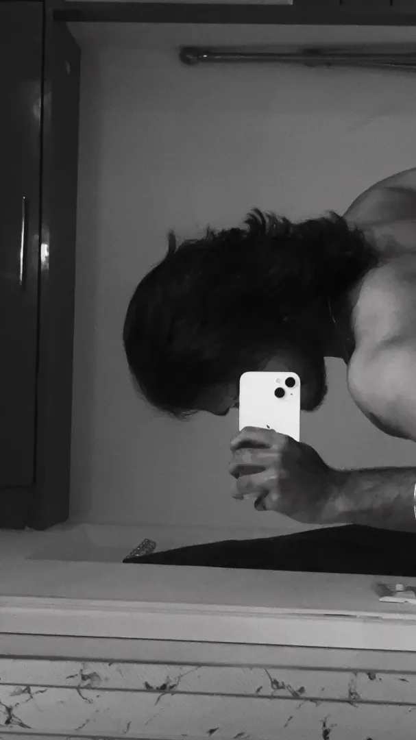 Sext 20 [M] posted by I_Show_Speedy