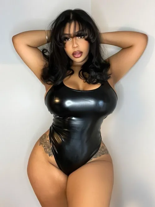 Sexy and feeling naughty by isabella_moreau