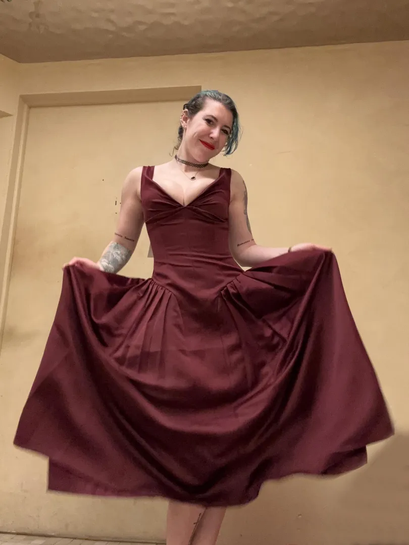 Sexy dress shopping posted by sirenskiss3