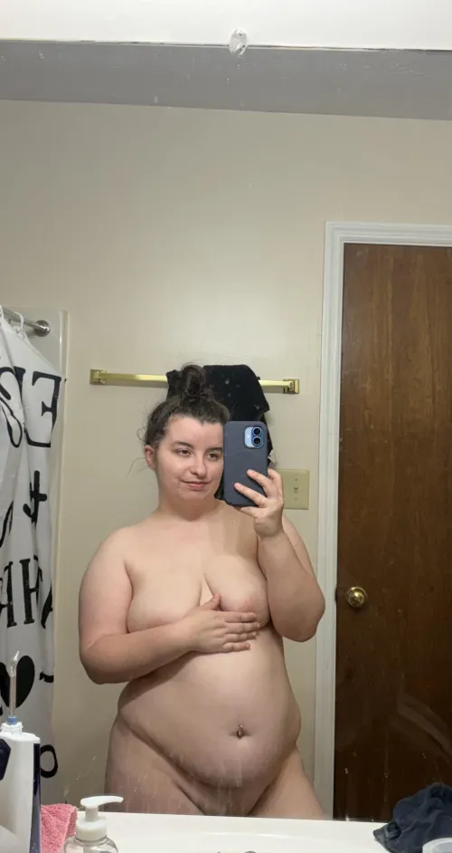 Sexy hairbun ;) by Original_Day6832