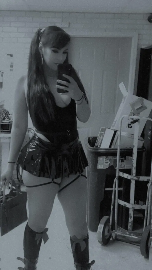 Sexy native cutie posted by Hopeful-Sun-2807