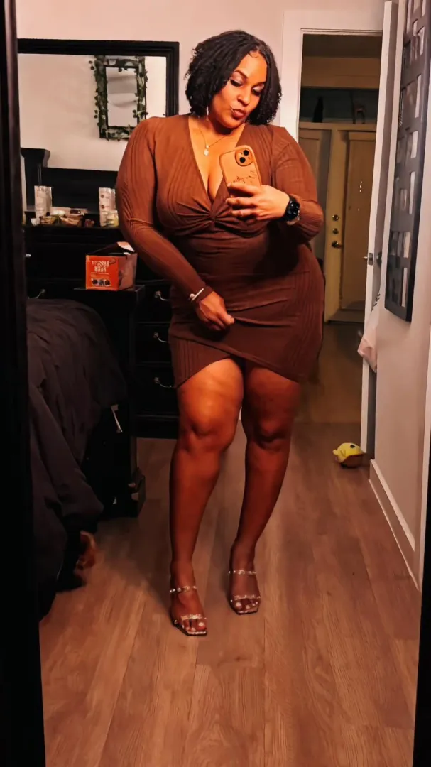 Sexy Sanora posted by buddyduke77