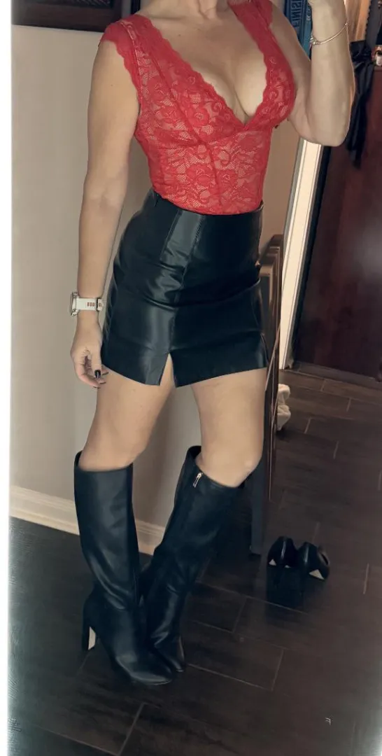 Sexy shiny black  posted by WorkingMom365