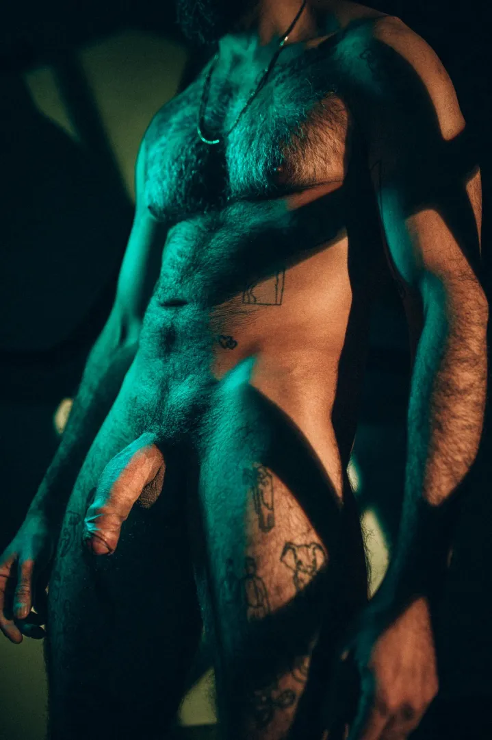 Shadow Play posted by fatbackstroke