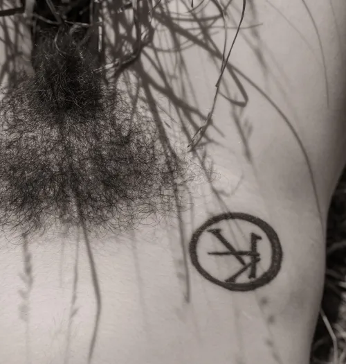 shadow's caress (self shot) by _creature_feature