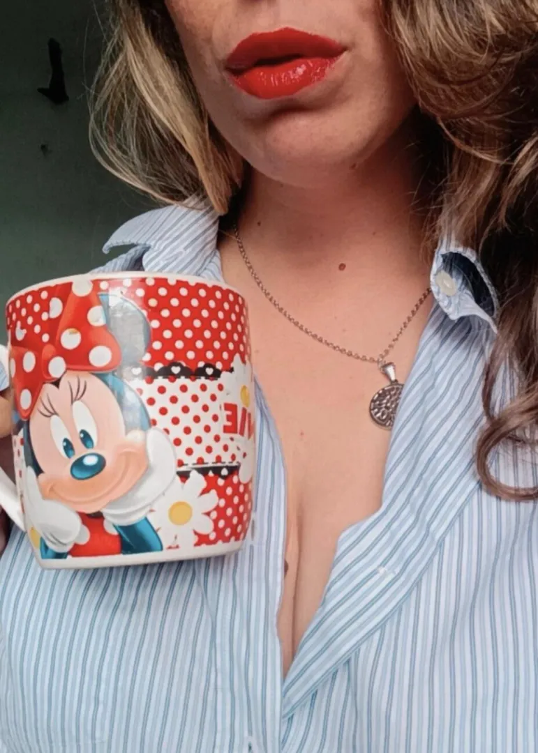 Shall we get a hot coffee? posted by Freyjagoddess14