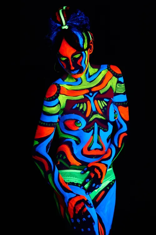 shamanic body art by Fluorfilm