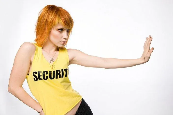 she will NOT be put in a box  posted by cumslutte