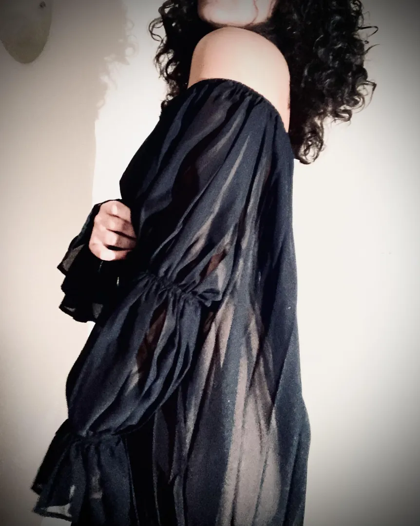 Sheer (f) posted by naughty_miss_