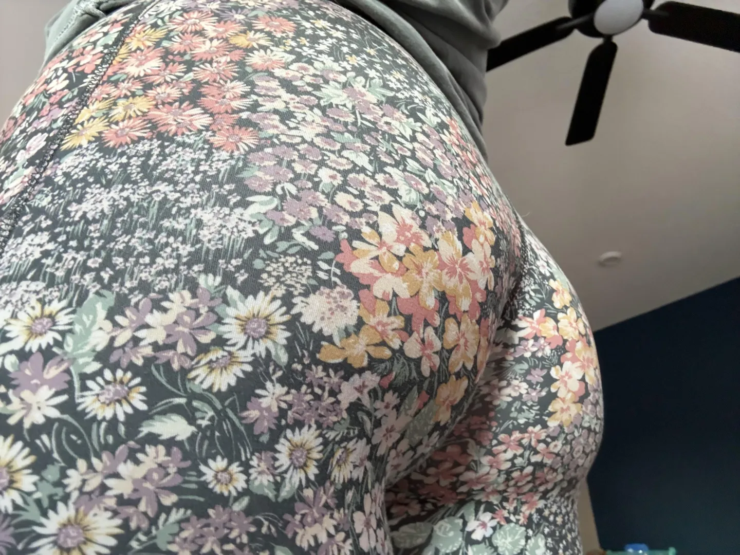 She’s a hungry little hoe posted by toerings69