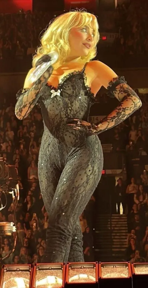 She's so perfect and sexy! by cordytresdos