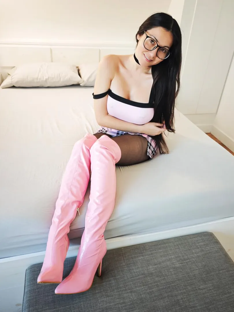 Shiny pink otk boots posted by HelloSweetAly