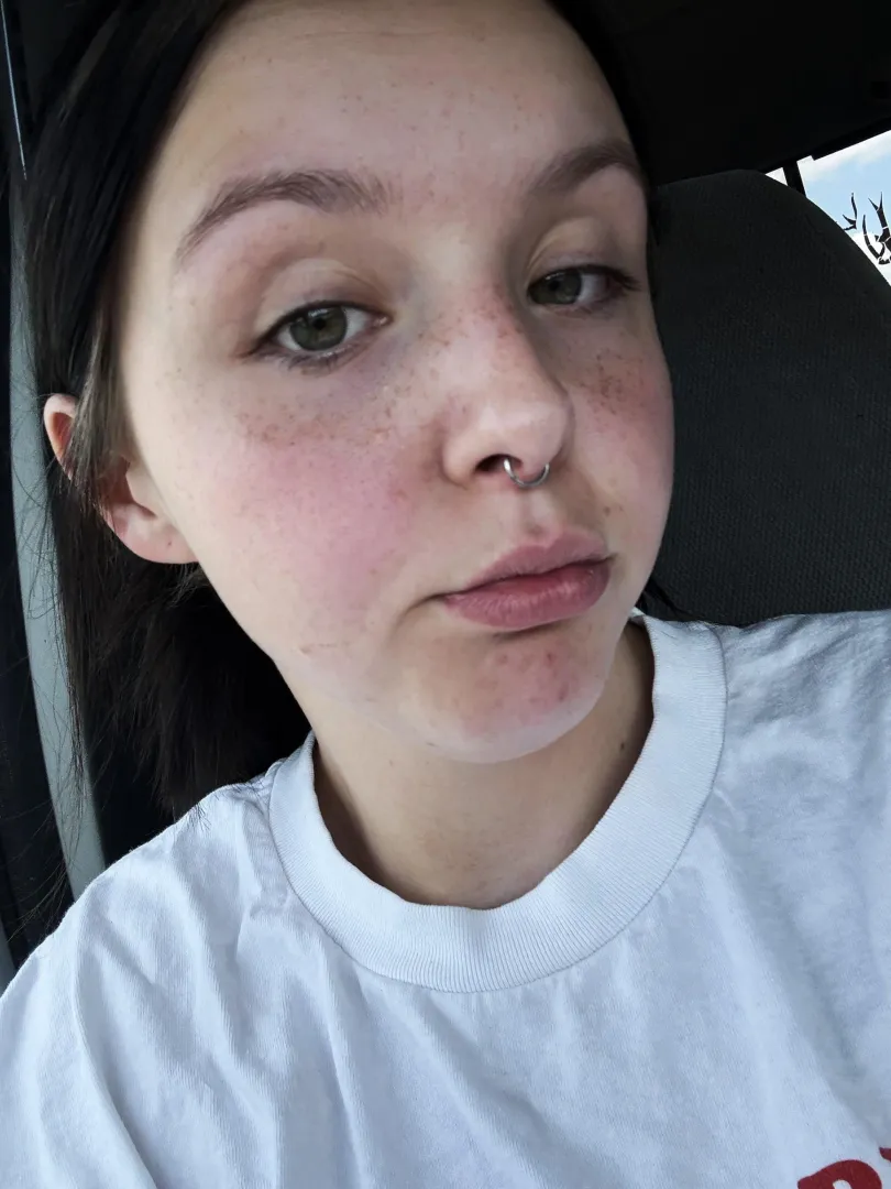 Should I fuck a random redditor who reacts to this posted by cassieonlyxo