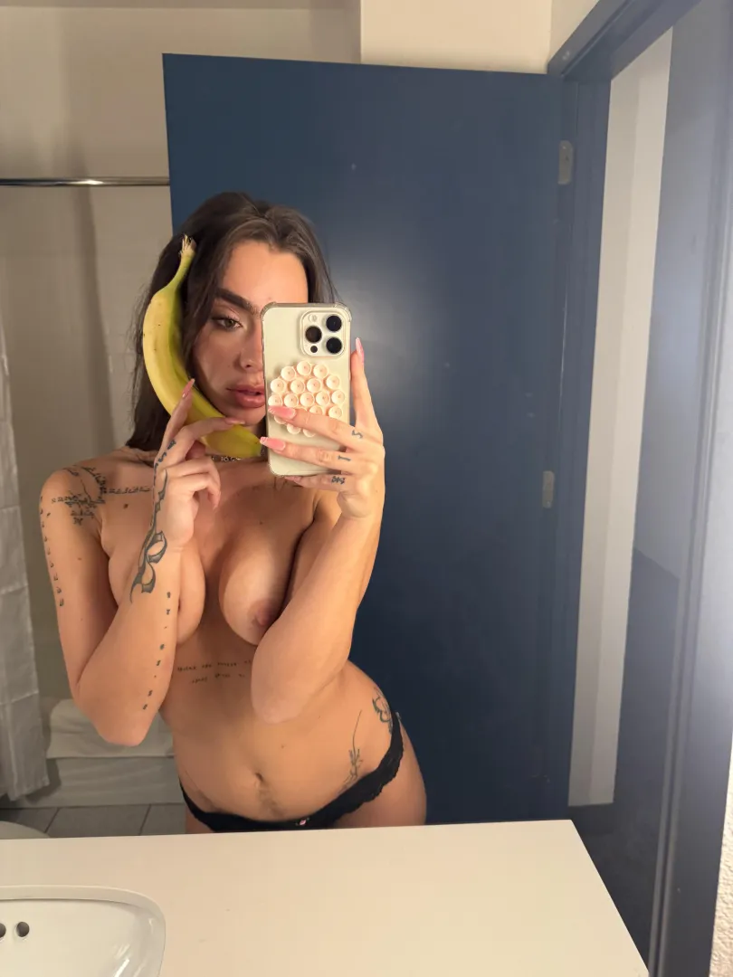 should I put this banana between my titts or would you prefer it be yours? posted by IllustriousNorth4496