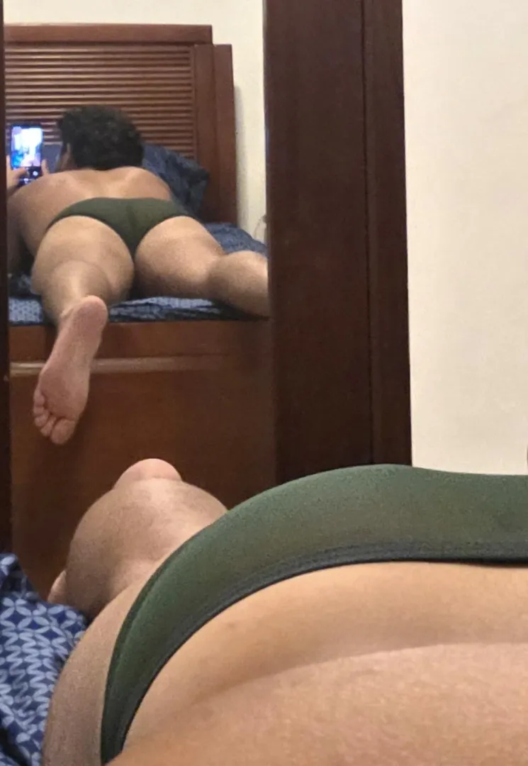 Should I show my soles more? posted by sagittariously