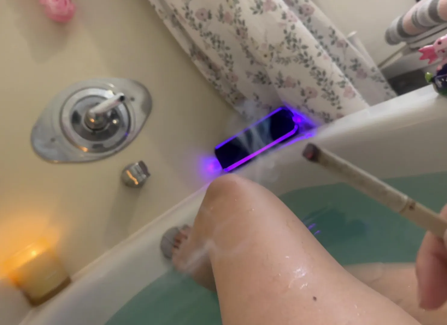 [showing off] Goodmorning everyone  posted by Urfabbaby