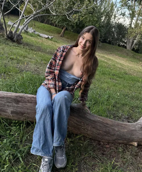 Showing off my body with no regrets by MallowWhisk