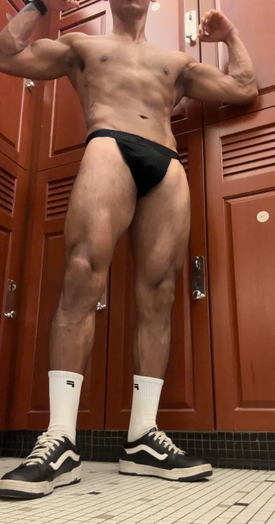 Showing off my gym progress posted by jluis2024