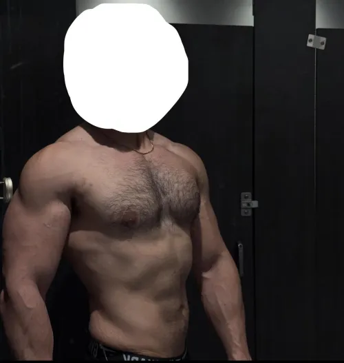 Side chest ! by eltoxxico54