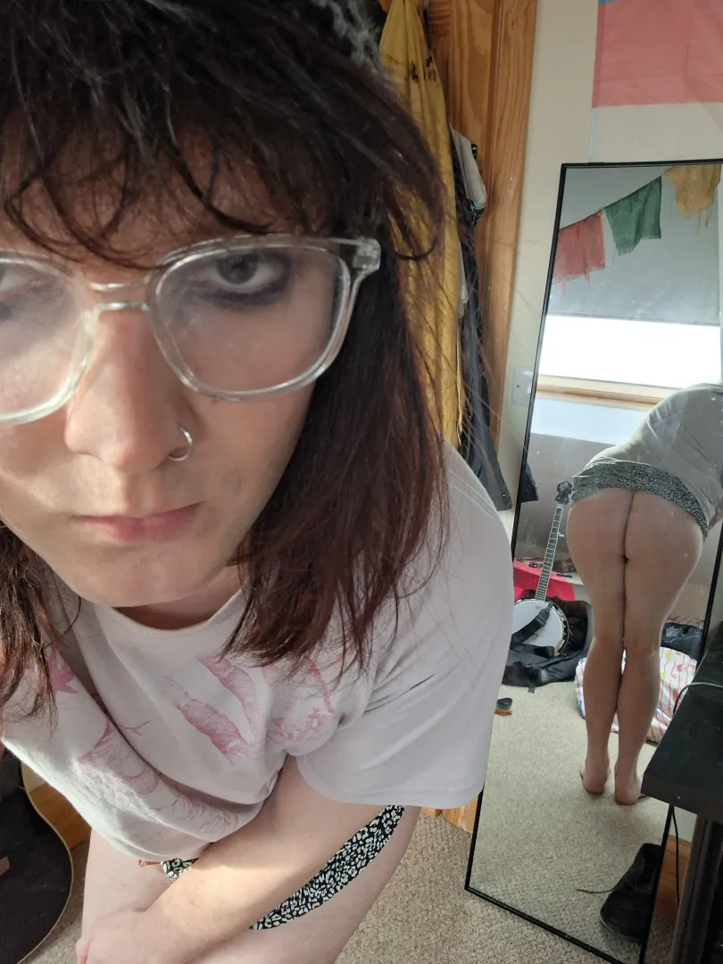 Silly transfemme - 30 posted by Flamingo_Breeze