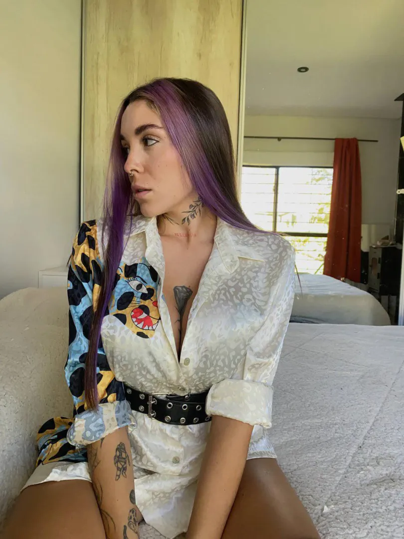 Single and sophisticated, your compliments welcome posted by larasundaze