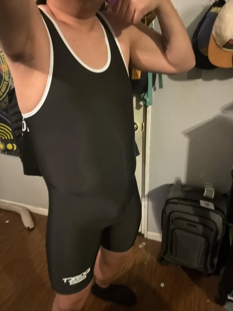 Singlet posted by somekidd788