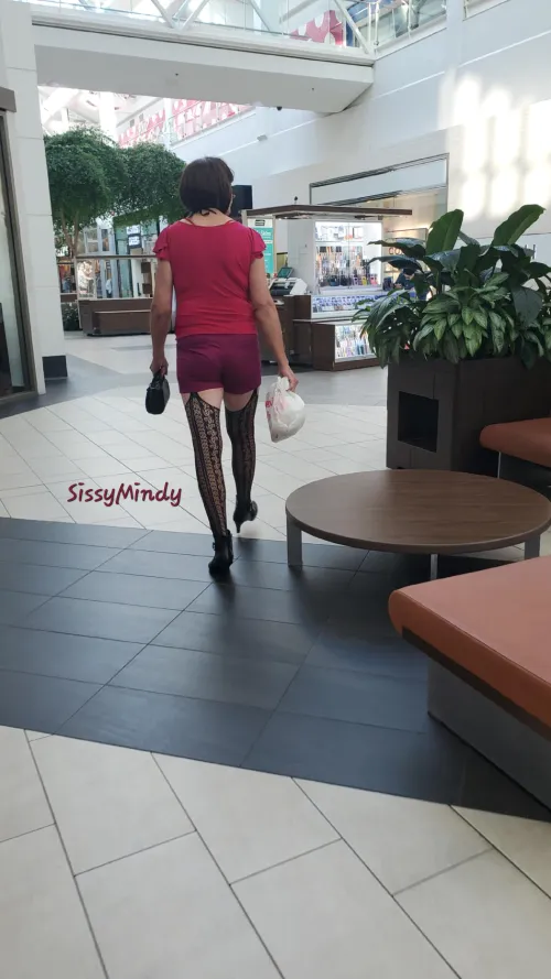Sissy trip to the mall by Sissy-Mindy10