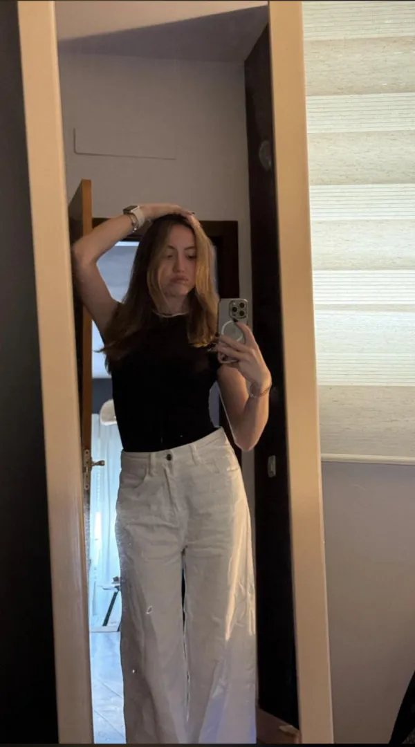 SISTER 19 years old and very naughty posted by Historical_Friend437