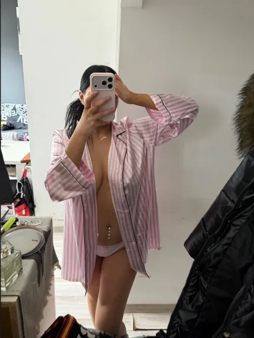 Ska jag visa  ge mig tummiss så visar jag  by gosigatosen