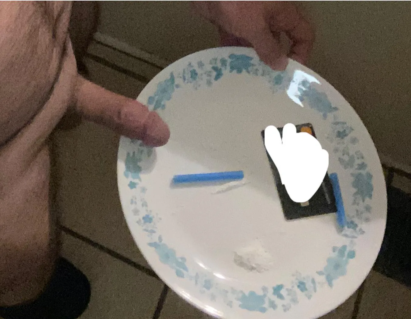 Ski alone m for chat posted by johnson666333777