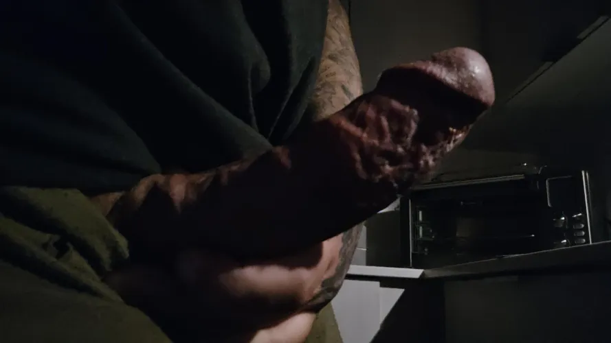 Skin Splitting Erection by Muted_Policy4752