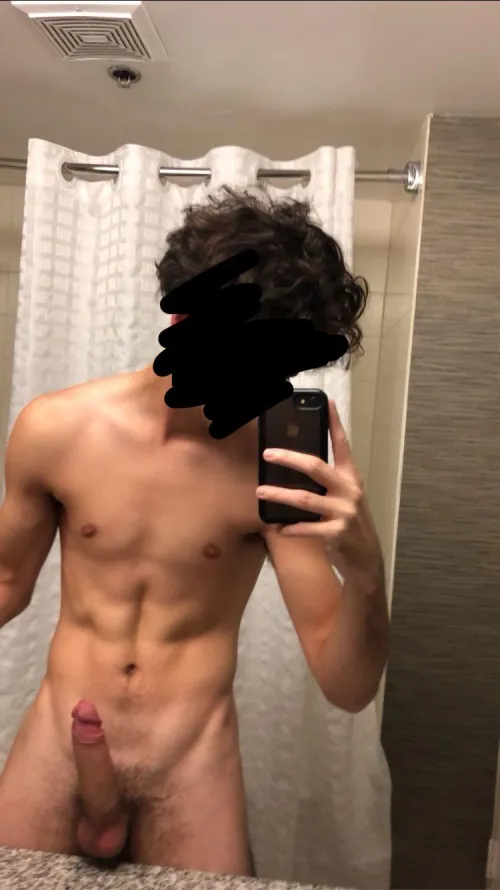 Skinny but hung by Major_Preference_332