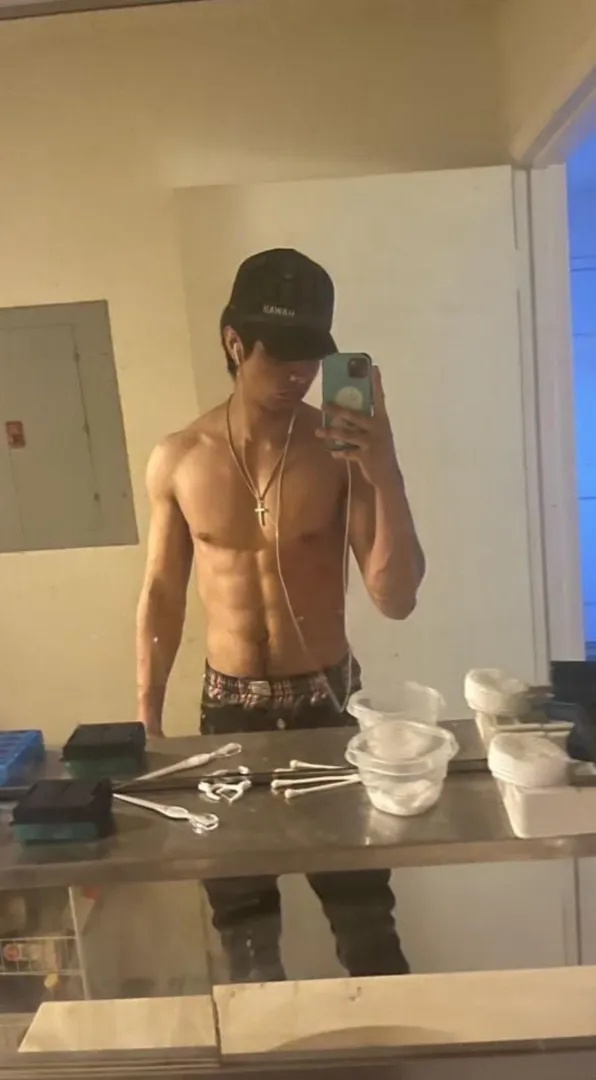 Slave posted by KamuelaHawaii808