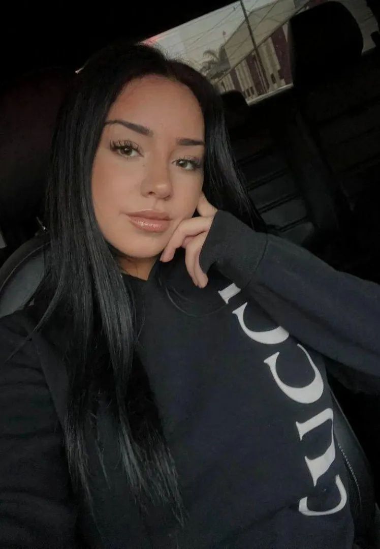 Slaying with confidence posted by SereneSorceressx