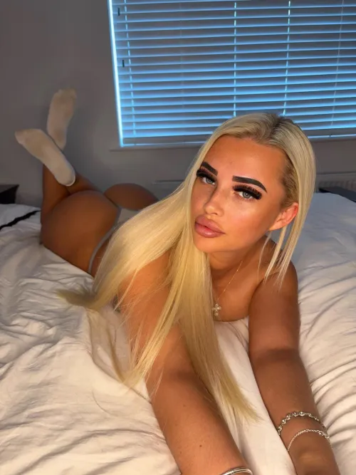 Slicka mig uppifrån ner by Elodie_HunnyBun