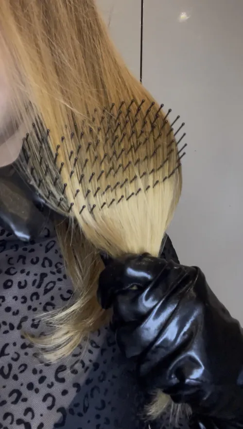 Slowly brushing my hair… I could do this for hours. by HazeOfHair