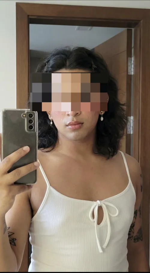 Slowly getting good at makeup, who wants to ruin it. by mellowbellohellno