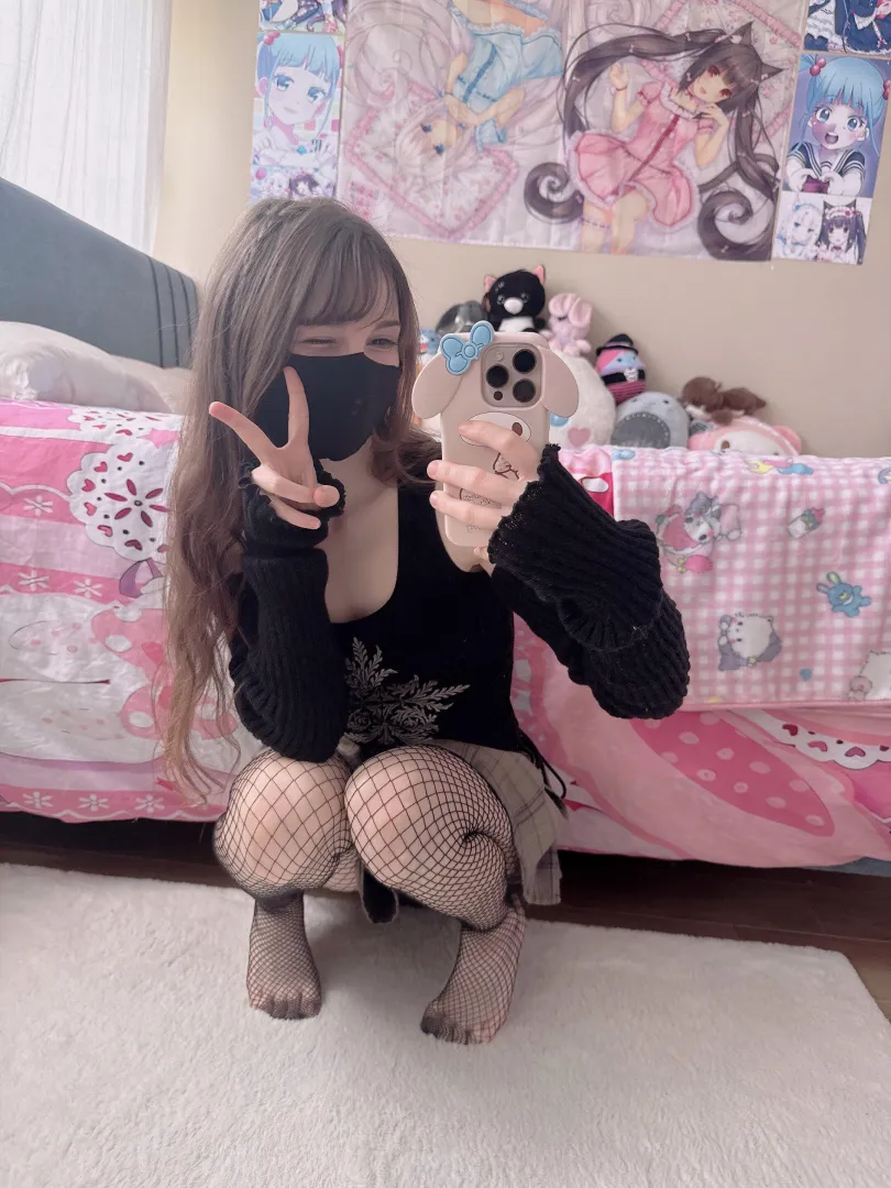 small baby perfectly disheveled posted by BunnyDistraction